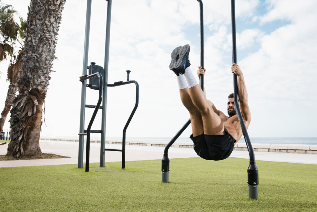 homem fazendo calistenia com Autoestima e Confiança